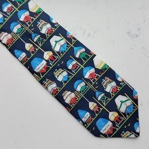 Alynn Tie in Boat Design